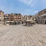 The Venetian Penthouse Apartamento