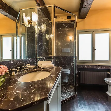 The Venetian Penthouse דירה ונציה