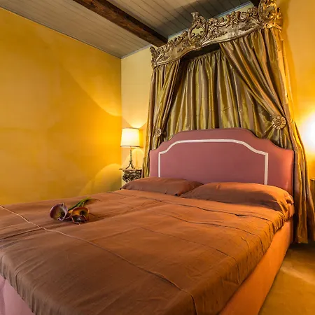 The Venetian Penthouse * ונציה