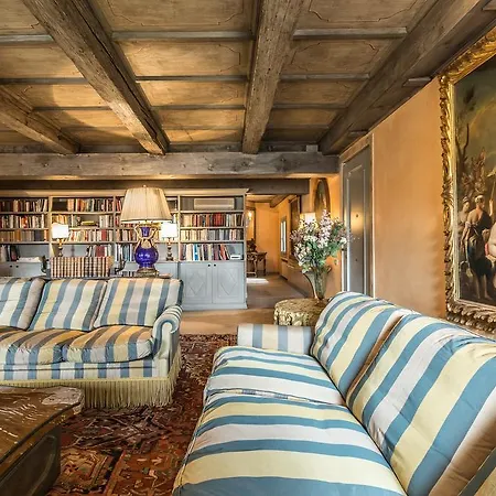 The Venetian Penthouse דירה